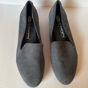 Dr. Scholl’s Be Energized Slip-On Flats – Gray Suede Look – Size 9M
